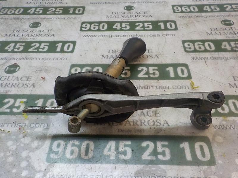 Recambio de palanca cambio para bmw serie 1 berlina (e81/e87) 118d referencia OEM IAM 25117529067  