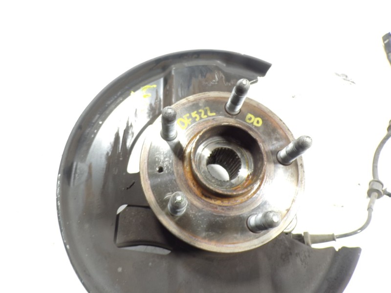 Recambio de mangueta delantera derecha para opel insignia berlina 1.6 cdti dpf referencia OEM IAM   