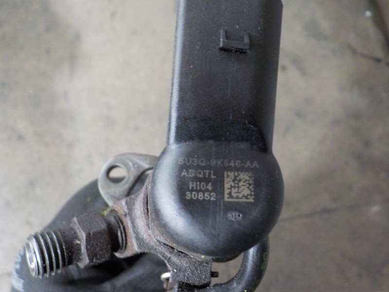 Recambio de inyector para jaguar xf 2.7 v6 diesel cat referencia OEM IAM  5U3Q9K546AA 