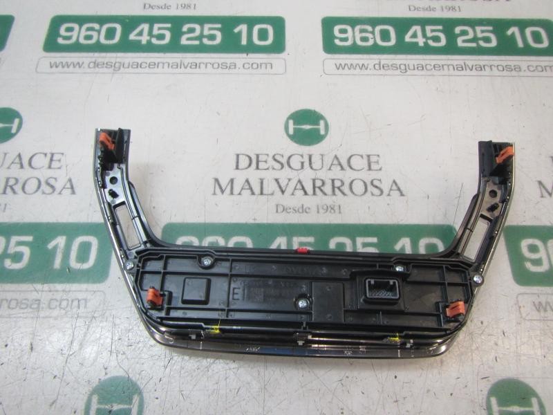 Recambio de mando climatizador para toyota corolla hybrid referencia OEM IAM 5590002E10 5590002E10 