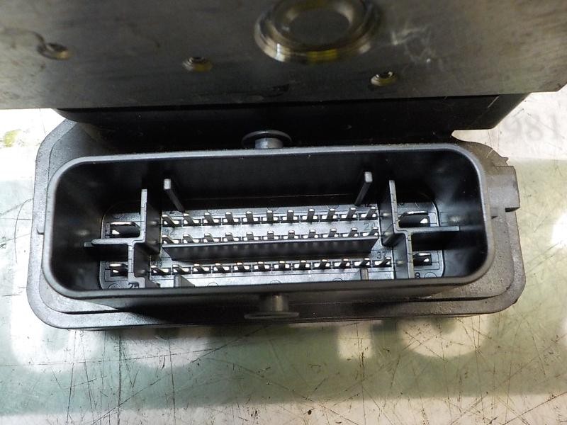 Recambio de abs para skoda fabia (5j2 ) ambition referencia OEM IAM 6R0614517AKBEF  