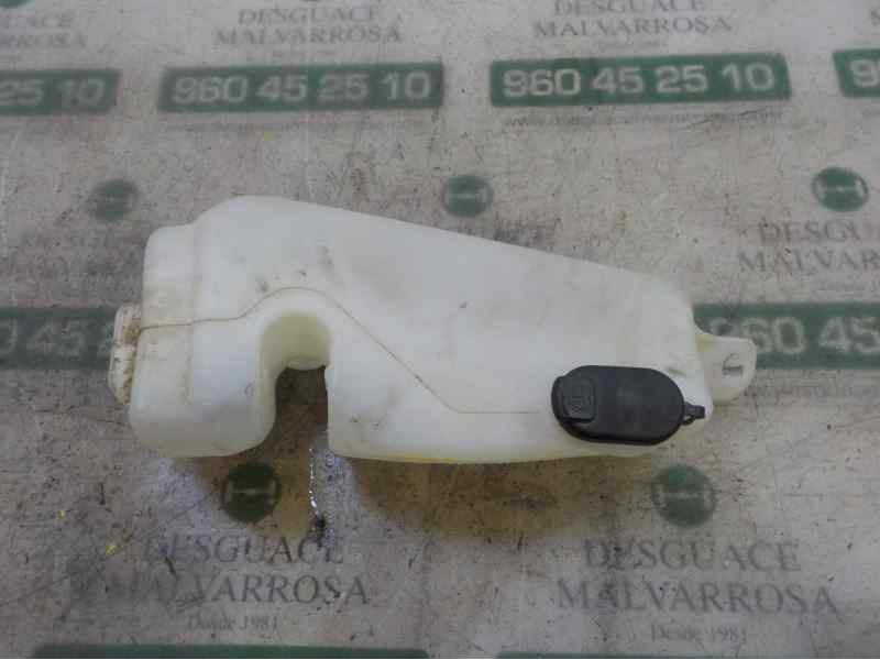 Recambio de deposito limpia para dacia duster ambiance 4x4 referencia OEM IAM 6001548140  