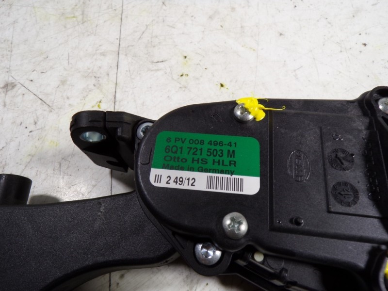 Recambio de potenciometro pedal para seat ibiza st (6j8) 1.6 tdi referencia OEM IAM 6Q1721503M 6Q1721503M 6PV00849641