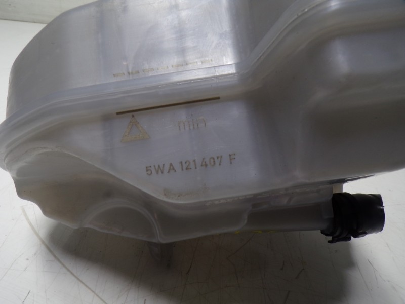 Recambio de deposito expansion para seat leon sportstourer (kl8) style referencia OEM IAM 5WA121407F 5WA121407F 