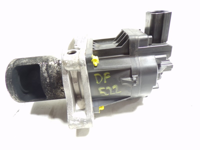 Recambio de valvula egr para opel insignia berlina 1.6 cdti dpf referencia OEM IAM  55570005 