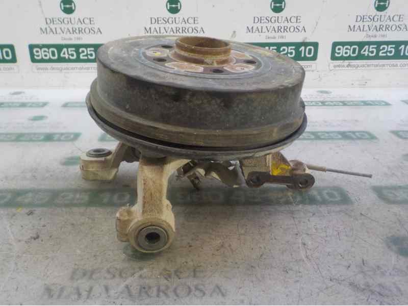 Recambio de mangueta trasera izquierda para dacia duster ambiance 4x4 referencia OEM IAM 430194050R  