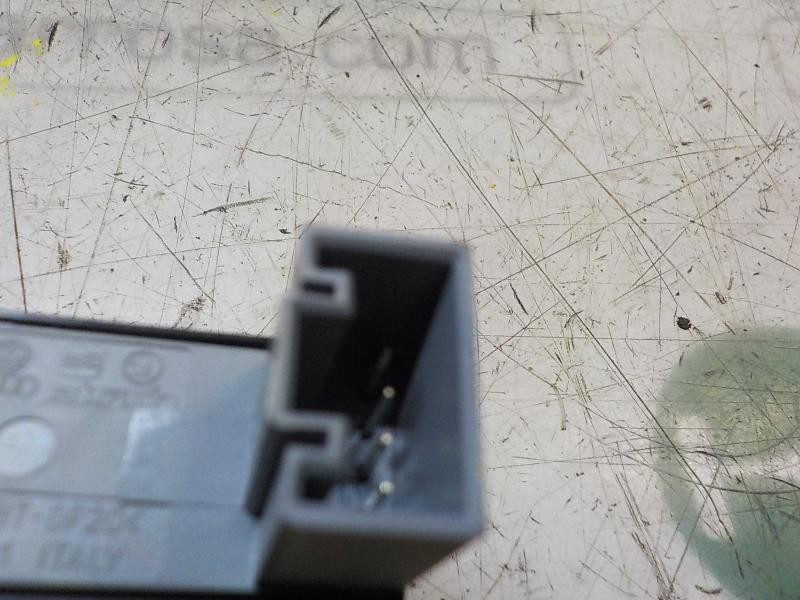 Recambio de mando elevalunas delantero derecho para seat ibiza (6j5) 1.9 tdi referencia OEM IAM 7L6959855BREH  