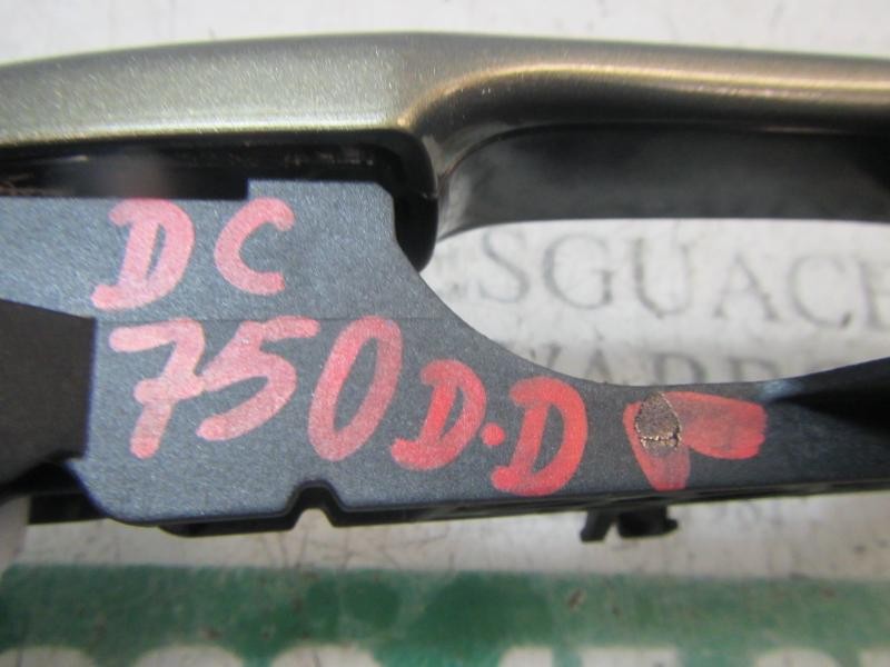 Recambio de maneta exterior delantera derecha para toyota corolla hybrid referencia OEM IAM 6921102934  