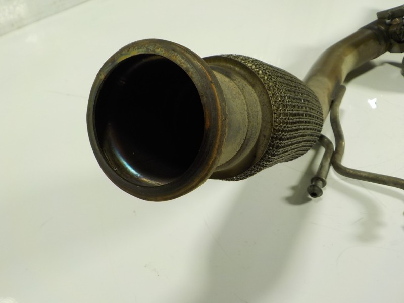 Recambio de salida colector para seat leon (5f1) 1.6 tdi referencia OEM IAM 5Q0253101AM 5Q0253059FC 