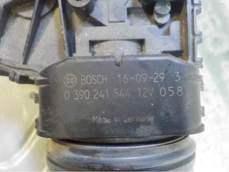 Recambio de motor limpia delantero para dacia duster ambiance 4x4 referencia OEM IAM 8200619512 8200619512 0390241544