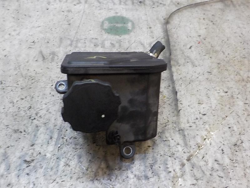 Recambio de deposito servo para mercedes-benz clase r (w251) 3.0 cdi cat referencia OEM IAM A0004602283  