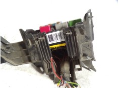 Recambio de caja reles / fusibles para citroën c-elysée 1.6 blue-hdi fap referencia OEM IAM  9804846880  2
