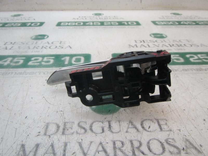 Recambio de maneta interior trasera derecha para toyota corolla hybrid referencia OEM IAM 6920502370C0  