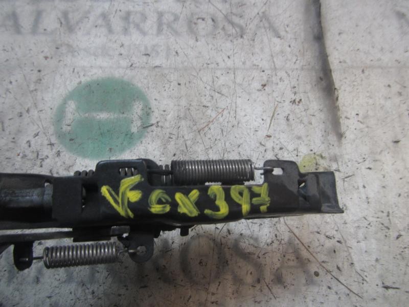 Recambio de cerradura capot para nissan terrano/terrano.ii (r20) 2.7 turbodiesel referencia OEM IAM   