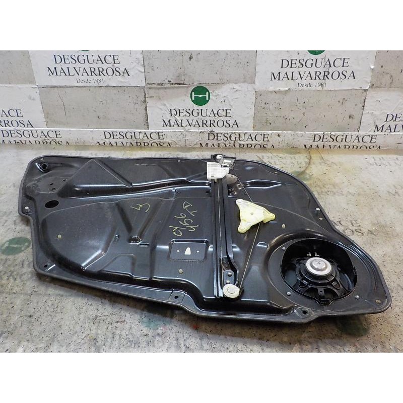 Recambio de elevalunas trasero derecho para mercedes-benz clase r (w251) 3.0 cdi cat referencia OEM IAM A2517302779  