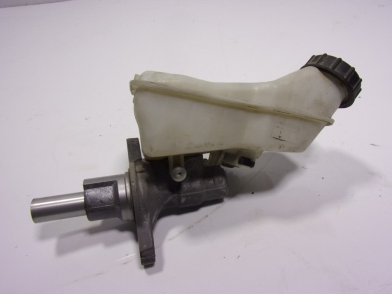 Recambio de bomba freno para ford ka+ 1.2 ti-vct cat referencia OEM IAM   