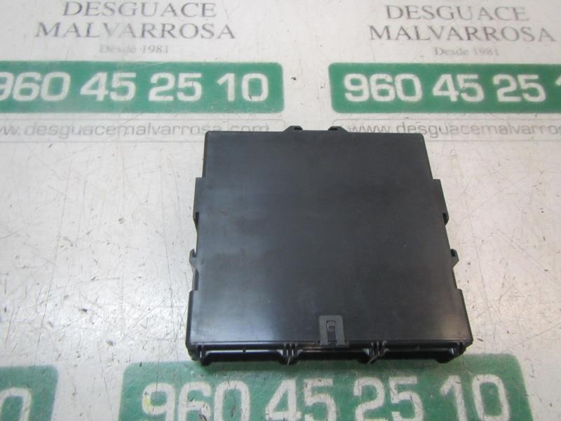 Recambio de modulo electronico para toyota corolla hybrid referencia OEM IAM 8998102090 8998102090 MB2850005671