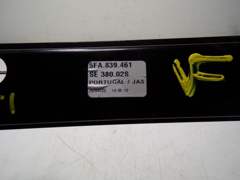 Recambio de elevalunas trasero izquierdo para seat leon sportstourer (kl8) style referencia OEM IAM 5FA839461 5FA839461 