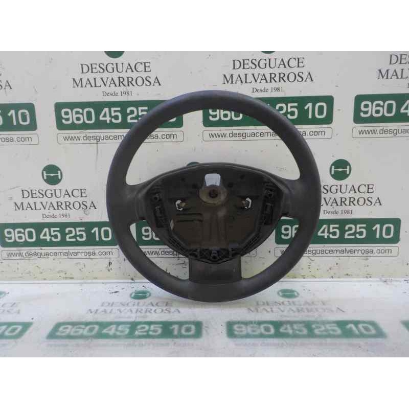 Recambio de volante para dacia duster ambiance 4x4 referencia OEM IAM 484007065R 34192994A 34192994A