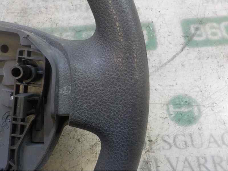 Recambio de volante para dacia duster ambiance 4x4 referencia OEM IAM 484007065R 34192994A 34192994A