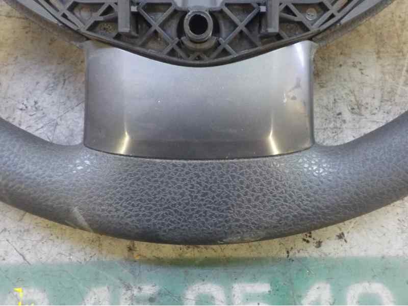 Recambio de volante para dacia duster ambiance 4x4 referencia OEM IAM 484007065R 34192994A 34192994A