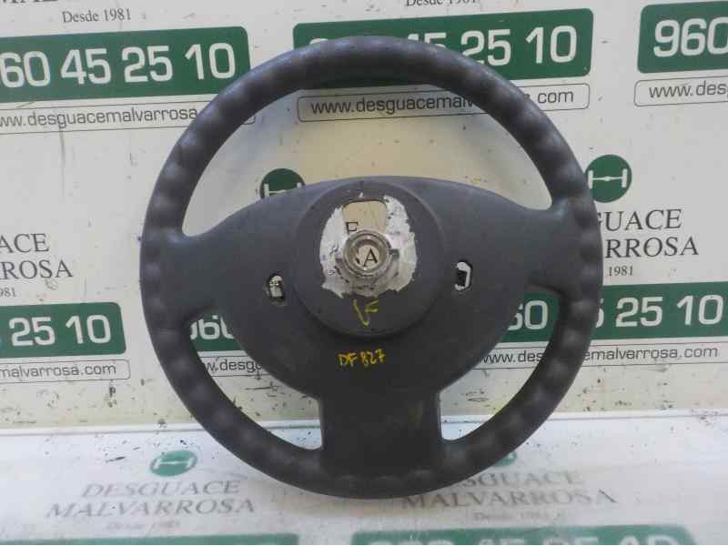 Recambio de volante para dacia duster ambiance 4x4 referencia OEM IAM 484007065R 34192994A 34192994A