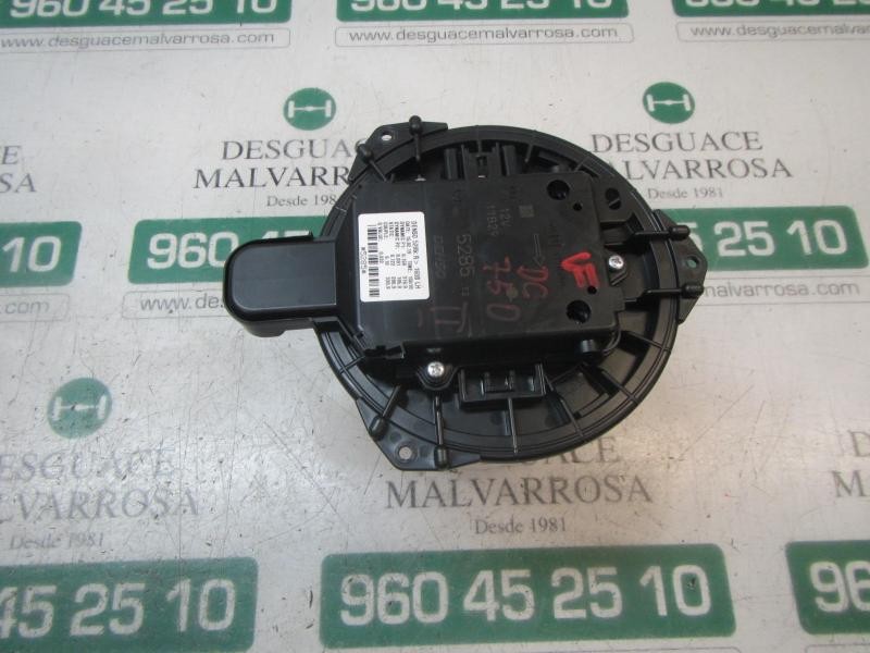 Recambio de motor calefaccion para toyota corolla hybrid referencia OEM IAM 87103F4020 5285160BLH 5285160BLH