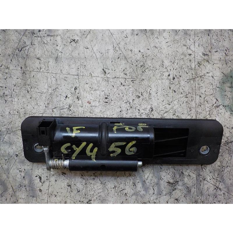 Recambio de maneta porton para mercedes-benz clase r (w251) 3.0 cdi cat referencia OEM IAM A1647400493  