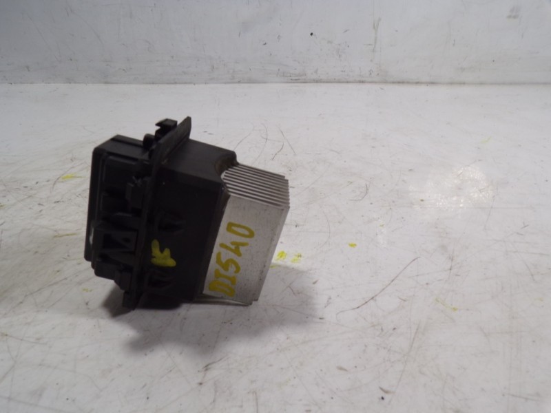 Recambio de resistencia calefaccion para renault scenic iii 1.5 dci diesel fap referencia OEM IAM 7701209850 T1017845R T1017845R