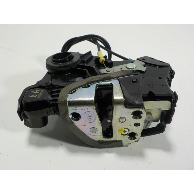 Recambio de cerradura puerta delantera izquierda para lexus ct 200h referencia OEM IAM 6904042241 1012609 