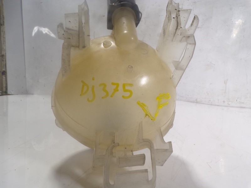 Recambio de deposito expansion para peugeot rifter 1.5 blue-hdi fap referencia OEM IAM 9678126080  