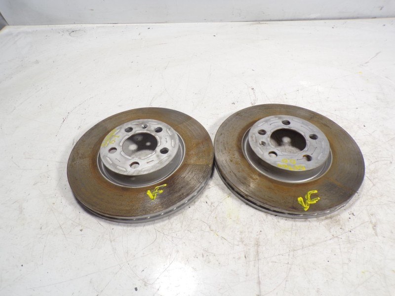 Recambio de disco freno delantero para seat ibiza (kj1) 1.0 tsi referencia OEM IAM 2Q0615301H  