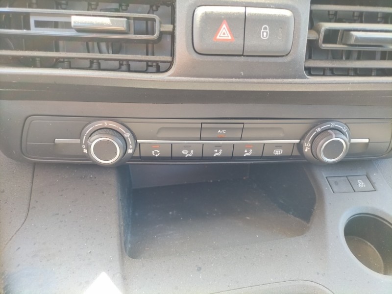 Recambio de mando climatizador para peugeot rifter 1.5 blue-hdi fap referencia OEM IAM 98075413ZD 98340409ZD 35252402