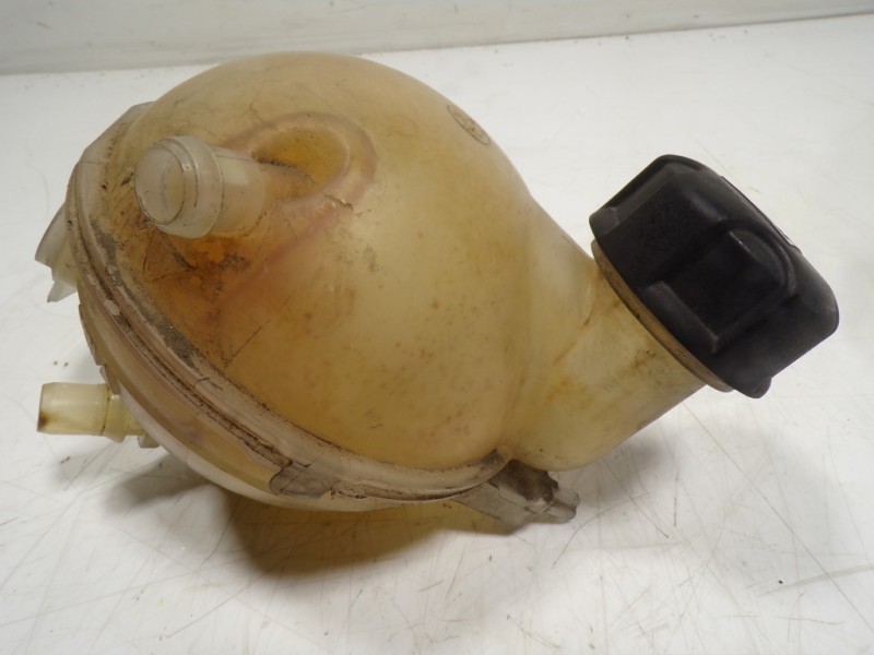 Recambio de deposito expansion para citroën c4 lim. 1.6 hdi fap referencia OEM IAM 1323FA  