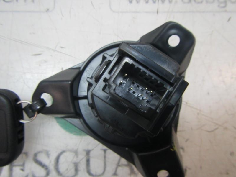 Recambio de conmutador de arranque para toyota corolla hybrid referencia OEM IAM 8961102190  