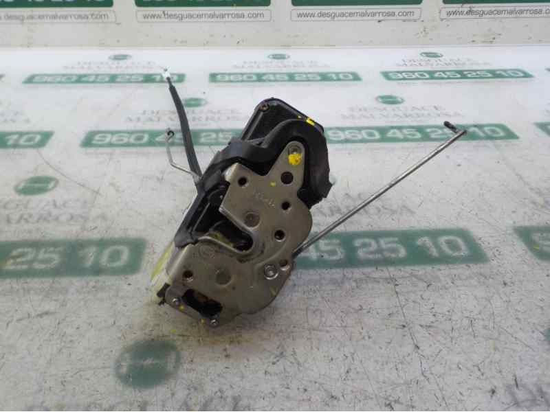 Recambio de cerradura puerta delantera derecha para opel insignia berlina 2.0 16v cdti referencia OEM IAM 13578277  