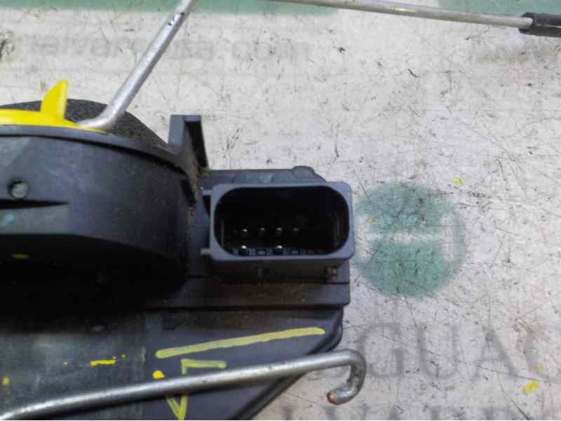 Recambio de cerradura puerta trasera izquierda para opel insignia berlina 2.0 16v cdti referencia OEM IAM 13578024  