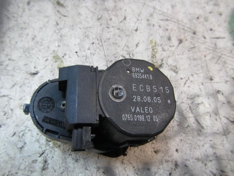 Recambio de motor electrico para bmw x5 (e53) 3.0d referencia OEM IAM 64116935441 6935441 076501991205