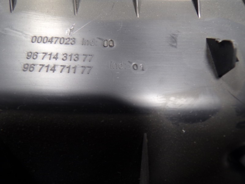 Recambio de guantera para citroën c4 lim. 1.6 hdi fap referencia OEM IAM 8247S6 9671431377 00047023