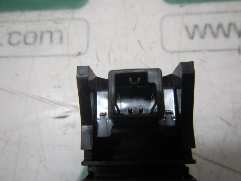 Recambio de modulo electronico para toyota corolla hybrid referencia OEM IAM   