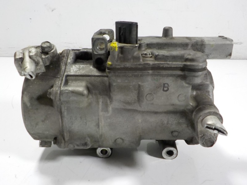 Recambio de compresor aire acondicionado para lexus ct 200h referencia OEM IAM 8837076020 0422000400 