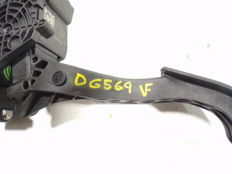 Recambio de potenciometro pedal para seat ibiza (kj1) 1.0 tsi referencia OEM IAM 2Q1723503 2Q1723503 