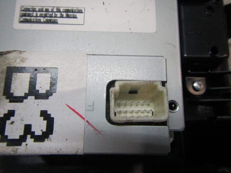 Recambio de pantalla multifuncion para toyota corolla hybrid referencia OEM IAM 861C002010 861C002010 