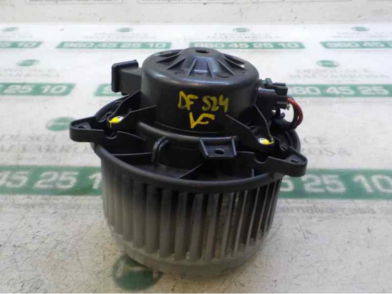 Recambio de motor calefaccion para opel insignia berlina 2.0 16v cdti referencia OEM IAM 13263279 12950096 