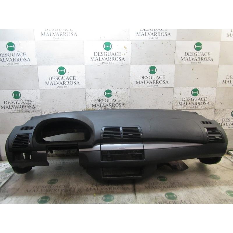 Recambio de salpicadero para bmw x5 (e53) 3.0d referencia OEM IAM 51458408470 7131125 30359461