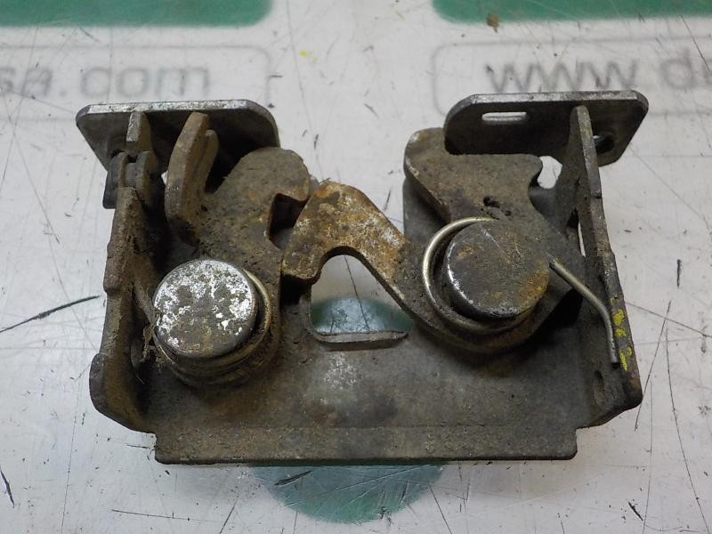 Recambio de cerradura capot para bmw serie 5 touring (e61) 520d referencia OEM IAM 51237008755  