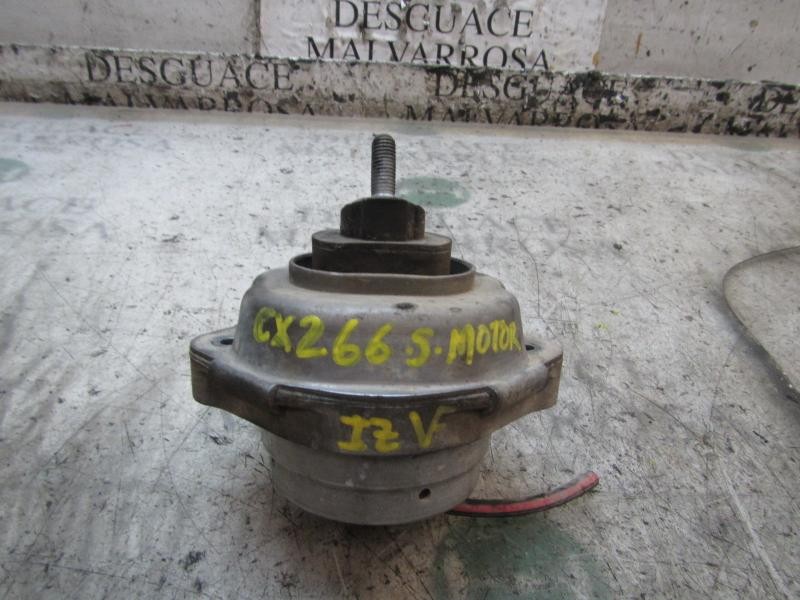 Recambio de soporte motor izquierdo para bmw x5 (e53) 3.0d referencia OEM IAM 22116770638  