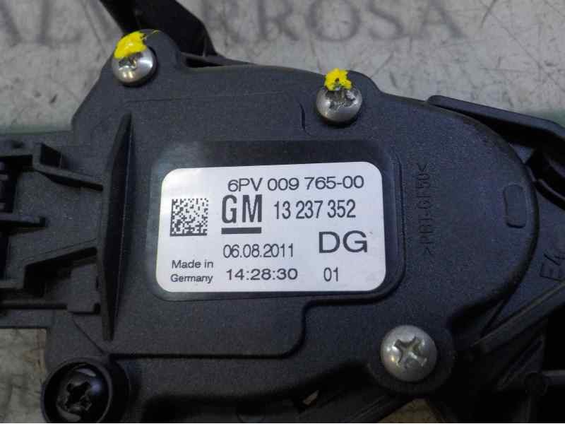 Recambio de potenciometro pedal para opel insignia berlina 2.0 16v cdti referencia OEM IAM 13237352 13237352 