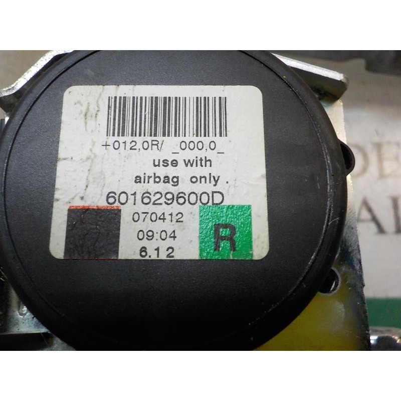 Recambio de cinturon seguridad delantero derecho para bmw serie 5 touring (e61) 520d referencia OEM IAM 72119138252 601629600D 6