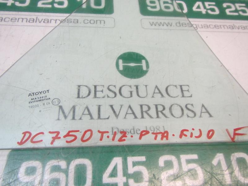 Recambio de cristal custodia trasero izquierdo para toyota corolla hybrid referencia OEM IAM 6812402470  